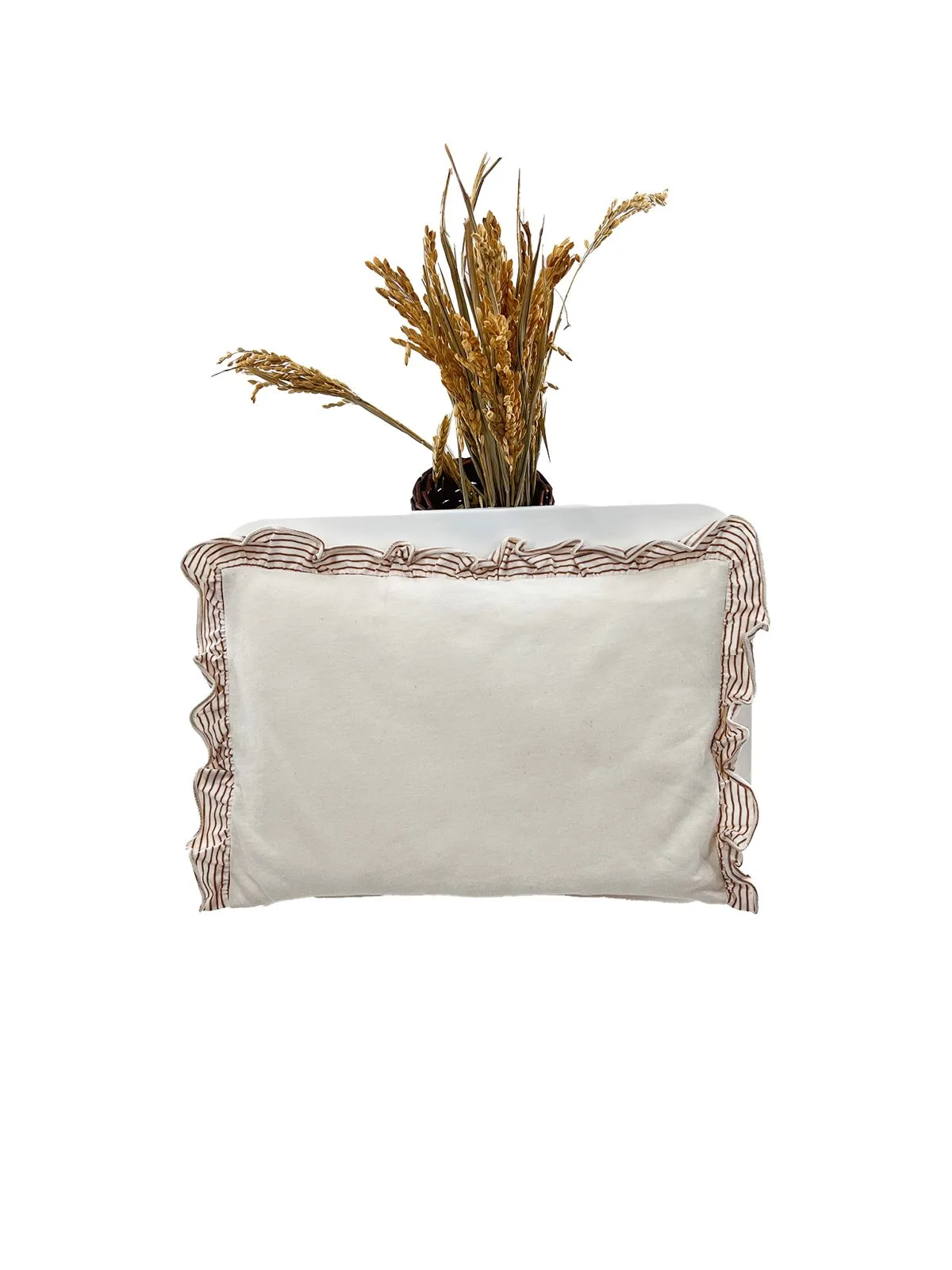 AmorBaby · Organic cotton ruffle pillow